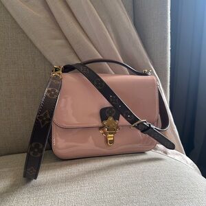 Louis Vuitton monogram Vernis Cherrywood